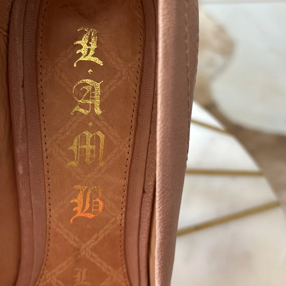 L.A.M.B by Gwen Stefani Leather pums